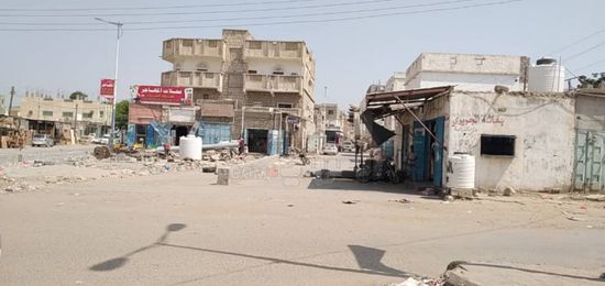 إغلاق شارع رئيسي في جعار بسبب التعديات