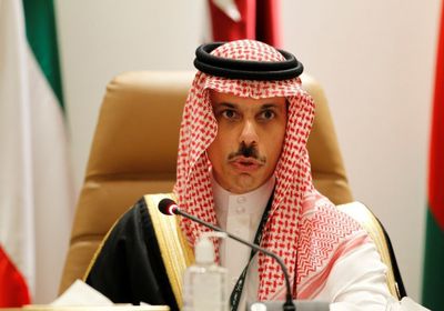 وزير الخارجية السعودي يتوعد بالرد على الاستهدافات الحوثية