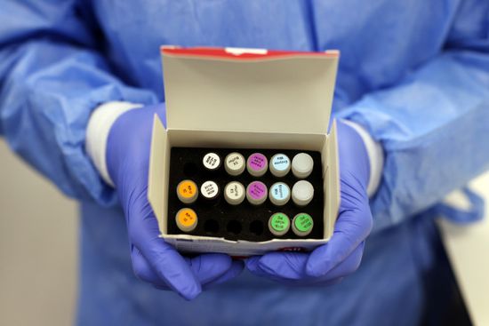 فلسطين تحمّل إسرائيل مسؤولية تلف جرعات لقاح كورونا