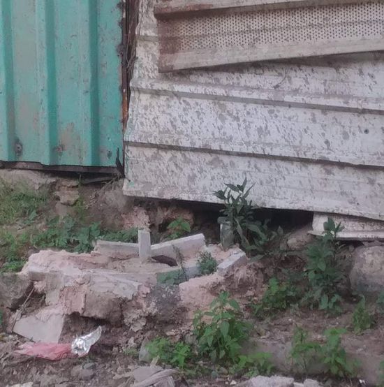 الابتزاز الحوثي يطال الرضع المتوفين.. 40 ألف ريال شرط الدفن