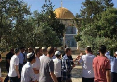  مستوطنون يهود يقتحمون المسجد الأقصى