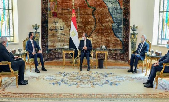  السيسي: مصر حريصة على تطوير التعاون مع العراق
