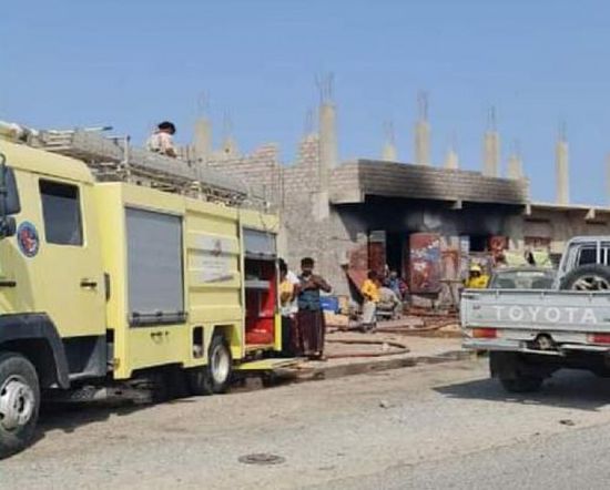 إخماد حريق في ورشة بحديبو