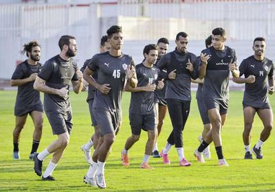 لاعبو الزمالك يقاطعون المران بسبب عقد النقاز