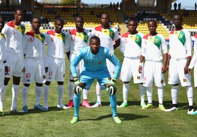  "كاف" يقرر إقامة مباريات غينيا خارج البلاد