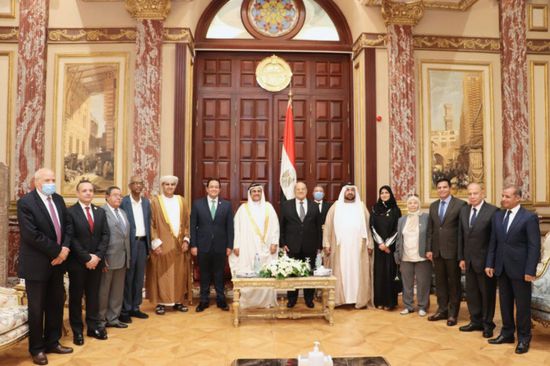 العسومي يلتقي رئيس مجلس الشيوخ المصري