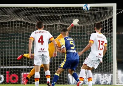  فيرونا يذيق روما الخسارة الأولى مع مورينيو