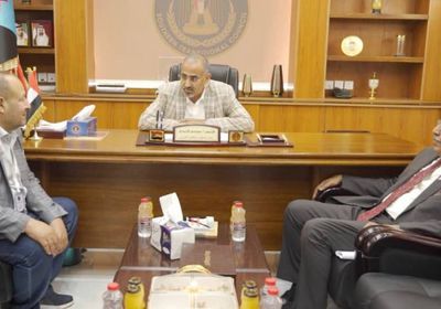 الزُبيدي: حريصون على استقرار حضرموت وطرد قوى الإرهاب