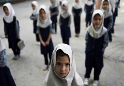 طالبان تعلن عودة الفتيات إلى المدارس قريبًا