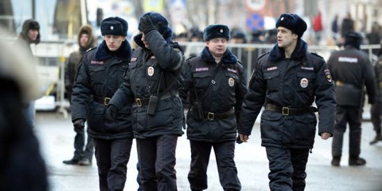 الأمن الروسي يعتقل متهمين بالانضمام لخلية متطرفة