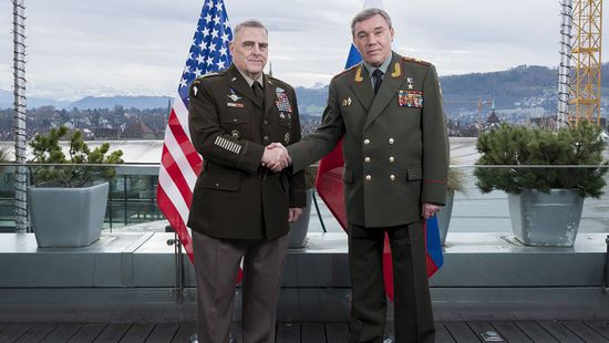 منذ 2019.. قائدا الجيشين الأمريكي والروسي يلتقيان بهلسنكي