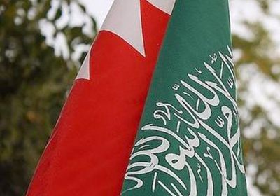 البحرين تندد بإطلاق صاروخ ومسيرات حوثية تجاه السعودية