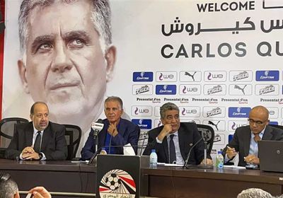 مجاهد يناقش مع كيروش احتياجات منتخب مصر