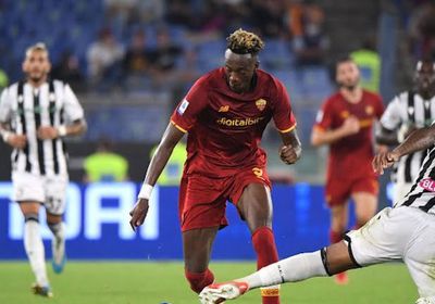 إبراهام يضع روما ضمن فرق المقدمة بهدف في أودينيزي