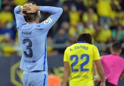  بيكيه: لا أرتدي قميص برشلونة للفوز بالمركز الثاني