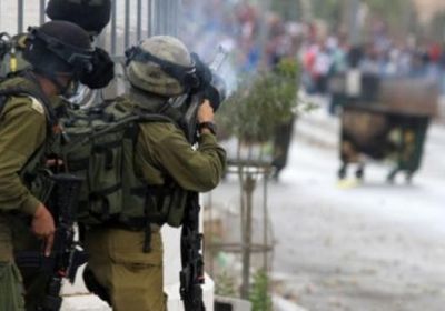 الاحتلال يعتقل شابًا فلسطينيًا بالخليل