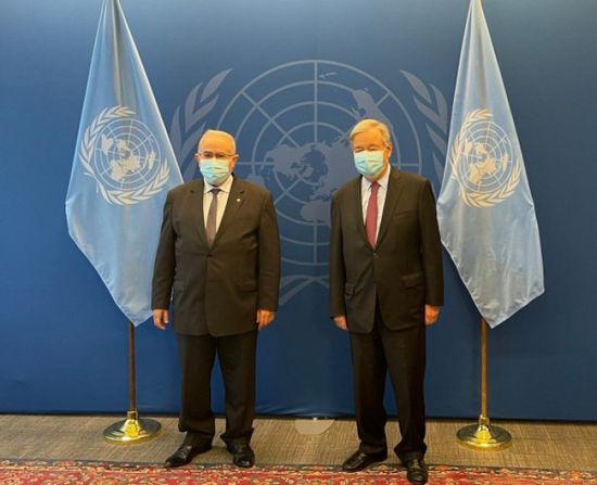 الجزائر تستعرض الحلول السلمية للأزمات في ليبيا ومالي