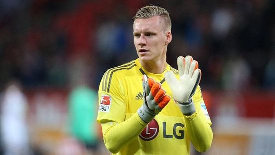 إنتر يسعى خلف حارس آرسنال بديلا لهاندانوفيتش