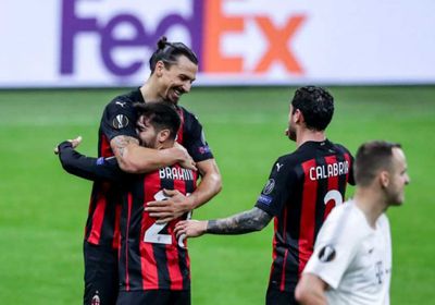 دياز: إبراهيموفيتش يصنع الفارق سواء لعب مباريات أم لا