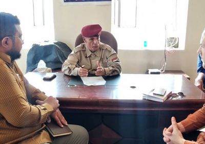 "انتقالي الضالع" و"الصليب الأحمر" يبحثان الاحتياجات الإنسانية