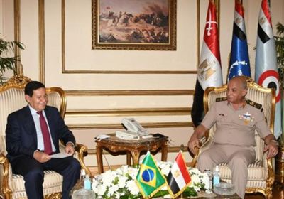 وزير الدفاع المصري يبحث مع نائب الرئيس البرازيلي القضايا المشتركة