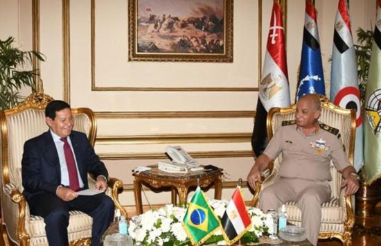 وزير الدفاع المصري يبحث مع نائب الرئيس البرازيلي القضايا المشتركة