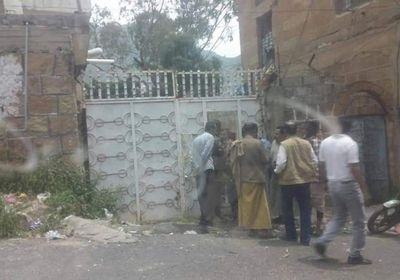 مليشيا الحوثي تصادر ملحق مستشفى في إب