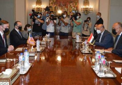 وزير الخارجية المصري يلتقي مستشار الأمن القومي الأمريكي