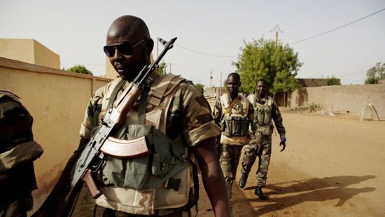  مالي: مقتل 5 حراس بهجوم على قافلة متجهة لمنجم ذهب