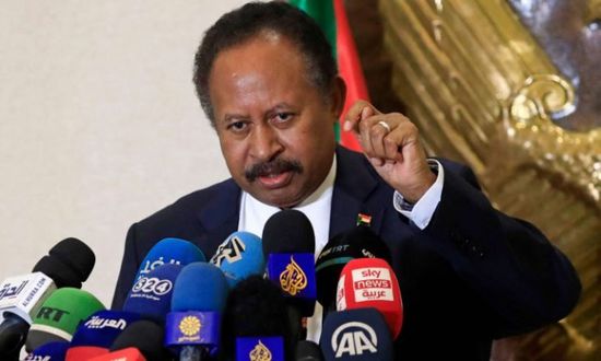 الوزراء السوداني يشيد بجهود الجيش في كشف الانقلاب