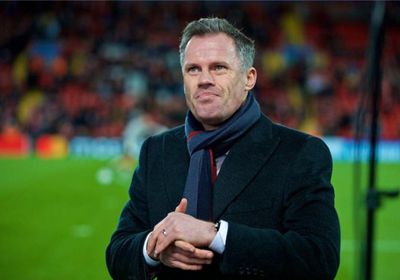 كاراجر يطالب ليفربول بمعاملة صلاح مثل ميسي ورونالدو