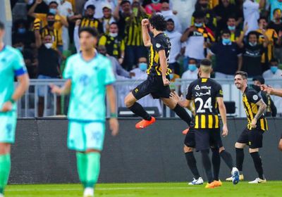  الاتحاد يحسم ديربي جدة بهدفين في شباك الأهلي