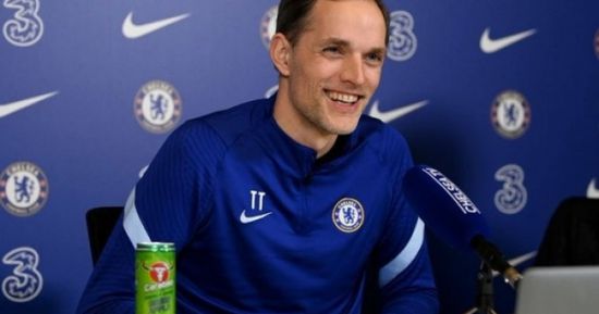 توخيل يسخر من مدرب إنجلترا "جيمس يلعب كرة ماء"