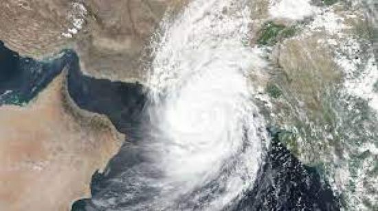 تنبيه ثان بآخر تطورات الإعصار شاهين في عمان
