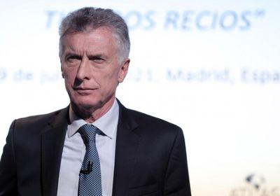 رئيس الأرجنتين السابق يدلي بشهادته في قضية تجسس