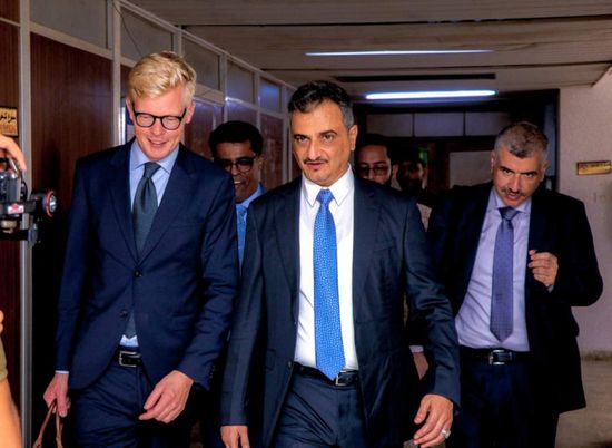 لملس وجروندبرج يستعرضان تداعيات الحرب على عدن