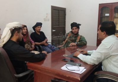 الشقي يطلع على سير حصر أسماء شهداء الجنوب