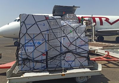 مطار صنعاء يستقبل 7.5 أطنان من اللقاحات