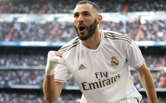 بنزيما أفضل لاعب في ريال مدريد بشهر سبتمبر