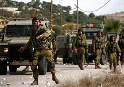 الاحتلال يعتقل 9 فلسطينيين في الضفة الغربية