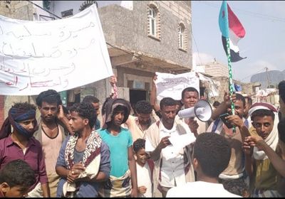 المسيمير لحج تندد بسياسات الشرعية لتجويع المواطنين