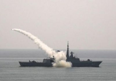 السعودية تطلق باحترافية صواريخ على أهداف بـ"نسيم البحر 13"