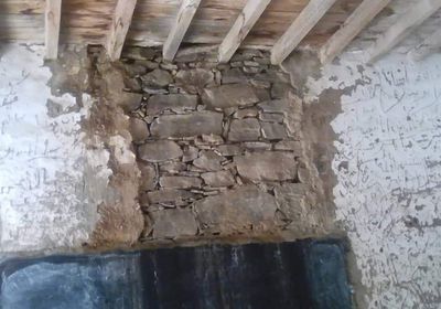 تهالك "السفال الابتدائية" يهدد حياة تلاميذها