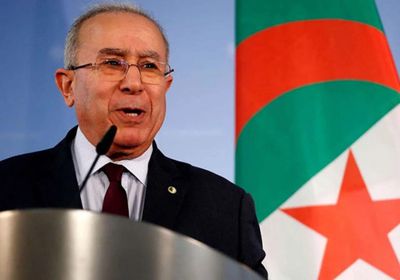 وزير الخارجية الجزائري يجتمع مع نظيره في سان مارينو