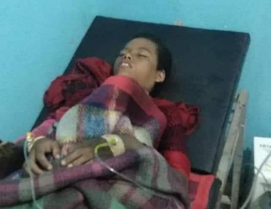 الأمطار تهدم منزلًا على رؤوس ساكنيه في تعز