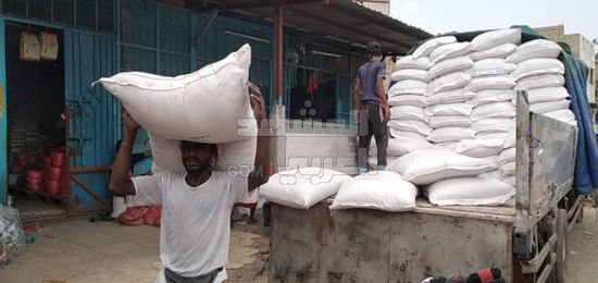 الشرعية تنهك مواطني أبين بموجة غلاء جديدة