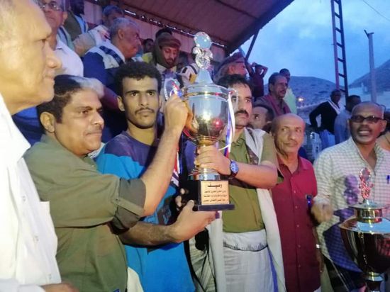 "حي السلام" يقتنص بطولة "14 أكتوبر" بالمكلا