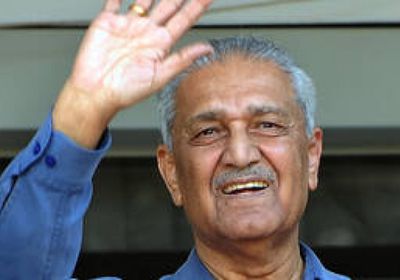  وفاة مهندس البرنامج النووي الباكستاني