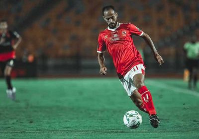 وليد سليمان يعلن اعتزاله نهاية الموسم إذا لم يجدد الأهلي عقده