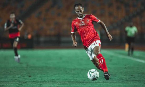 وليد سليمان يعلن اعتزاله نهاية الموسم إذا لم يجدد الأهلي عقده